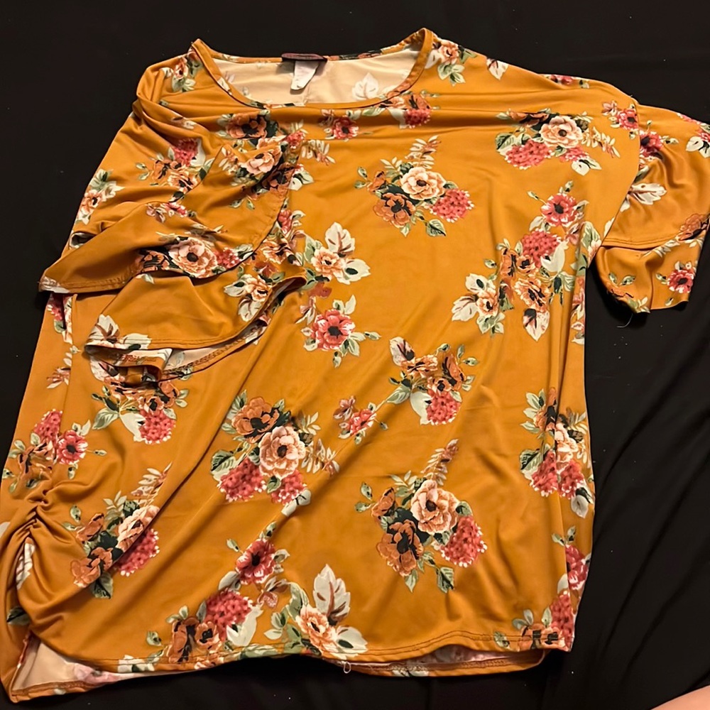 Discreet Blouse